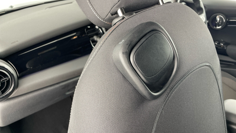 MINI Cooper 2.0 C Classic 2dr Auto Petrol Convertible